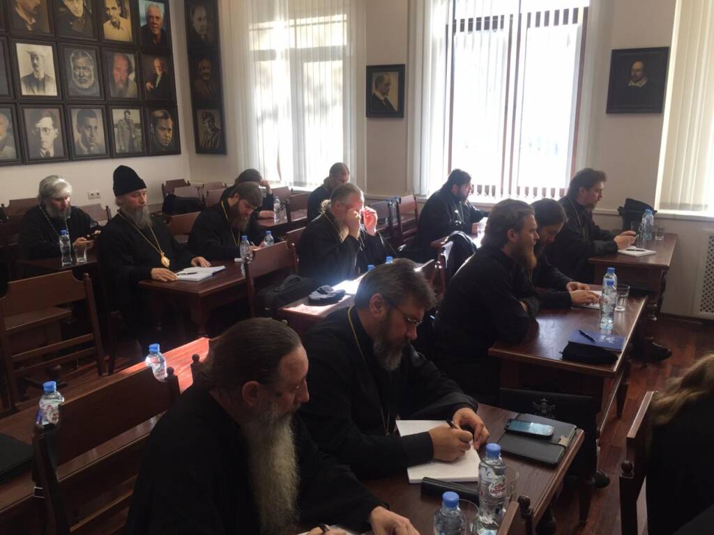 Третий день курсов для новопоставленных архиереев прошел в Сретенской духовной семинарии