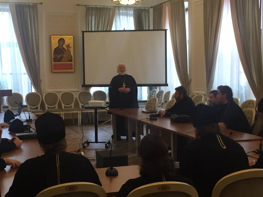 Пятый день курсов для новопоставленных архиереев прошёл в Православном Свято-Тихоновском гуманитарном университете