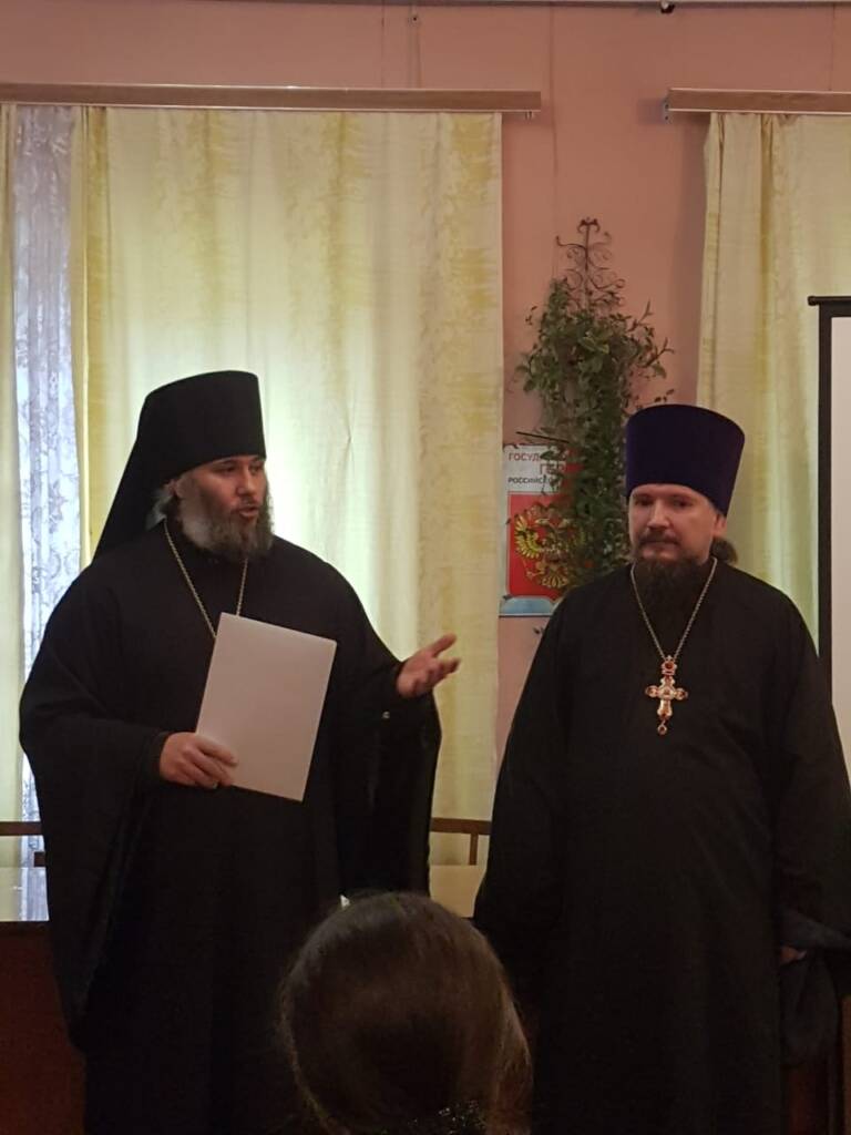 Преосвященный епископ Василий принял участие в епархиальном этапе XXVIII Международных Рождественских образовательных чтений
