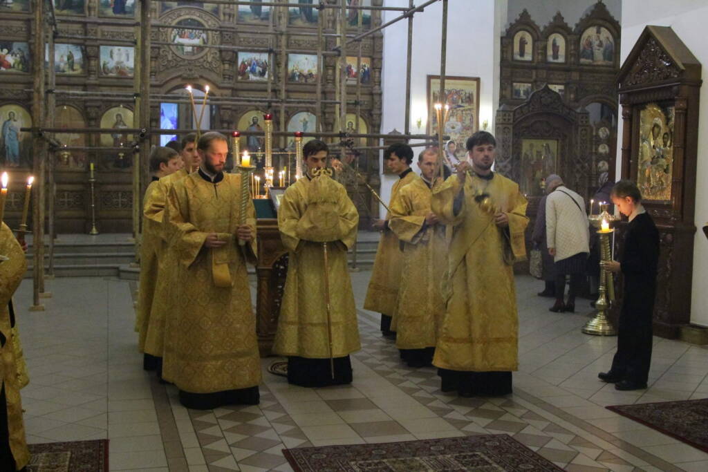 Всенощное бдение в канун Недели 19-й по Пятидесятнице в Вознесенском кафедральном соборе г. Касимова