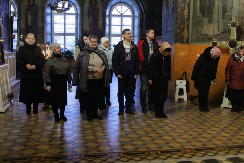 Божественная литургия в Неделю 21-ю по Пятидесятнице в Троицком храме р.п Тума Клепиковского района.