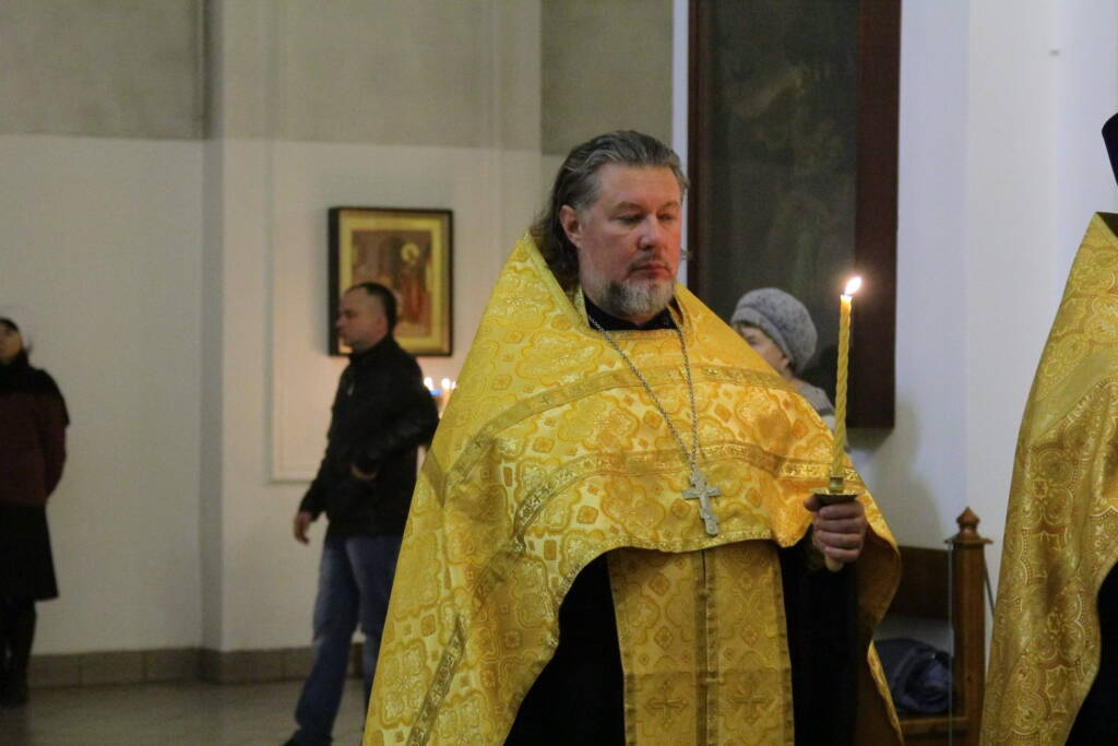 Всенощное бдение в канун Недели 22-й по Пятидесятнице в Вознесенском кафедральном соборе г. Касимова.