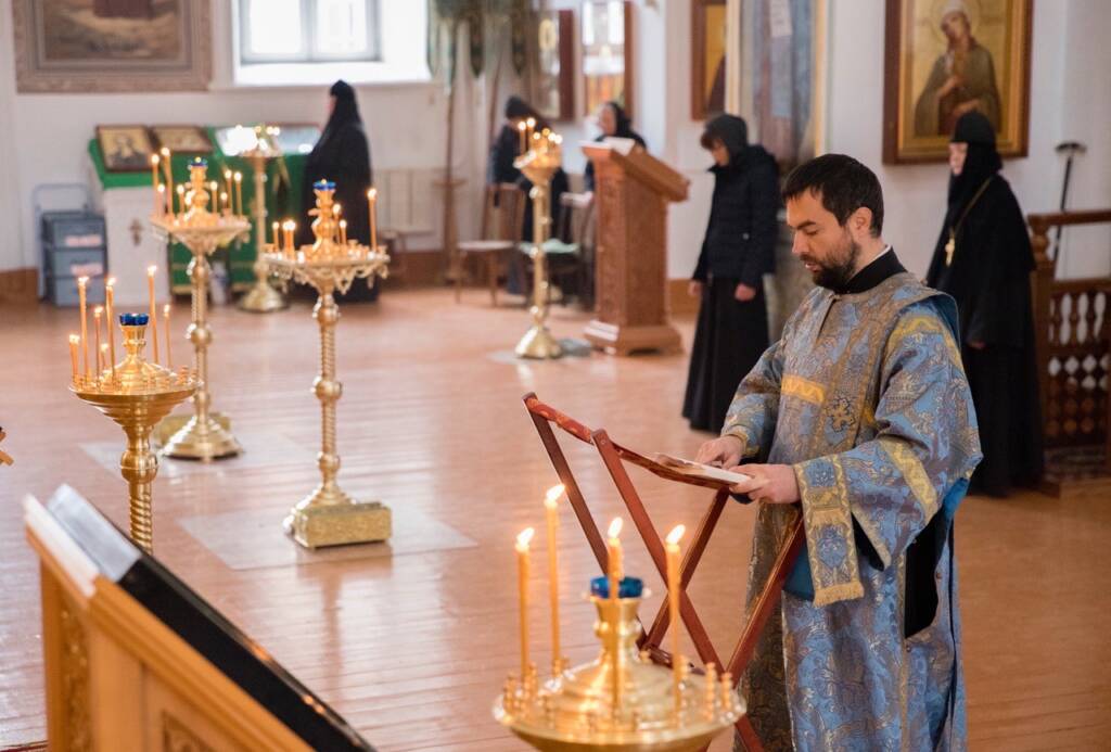 В Милостиво-Богородицком женском монастыре Кадома встретели праздник Казанской иконы Пресвятой Богородицы