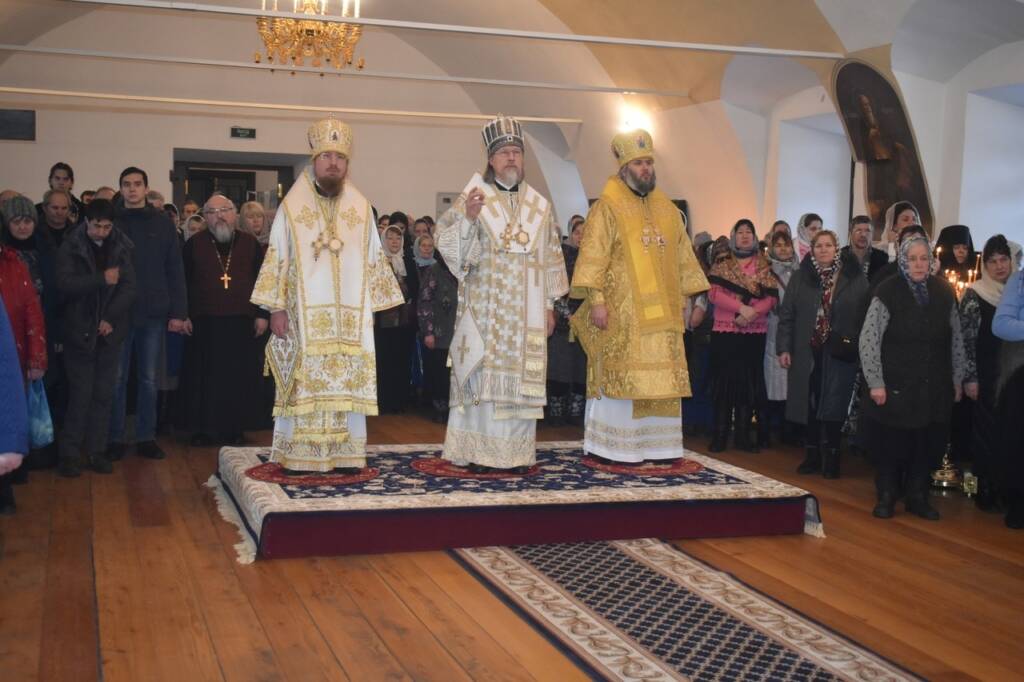 Преосвященный епископ Василий принял участие в торжествах  по случаю дня памяти святителя Феофана Затворника