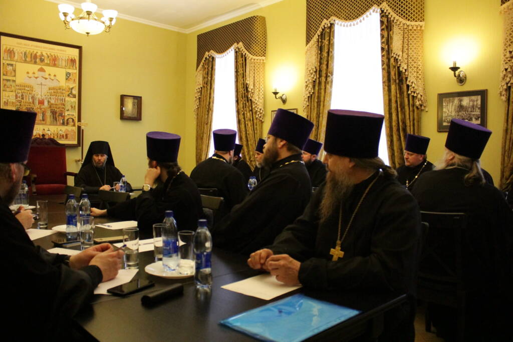 Глава епархии возглавил очередное заседание Епархиального совета