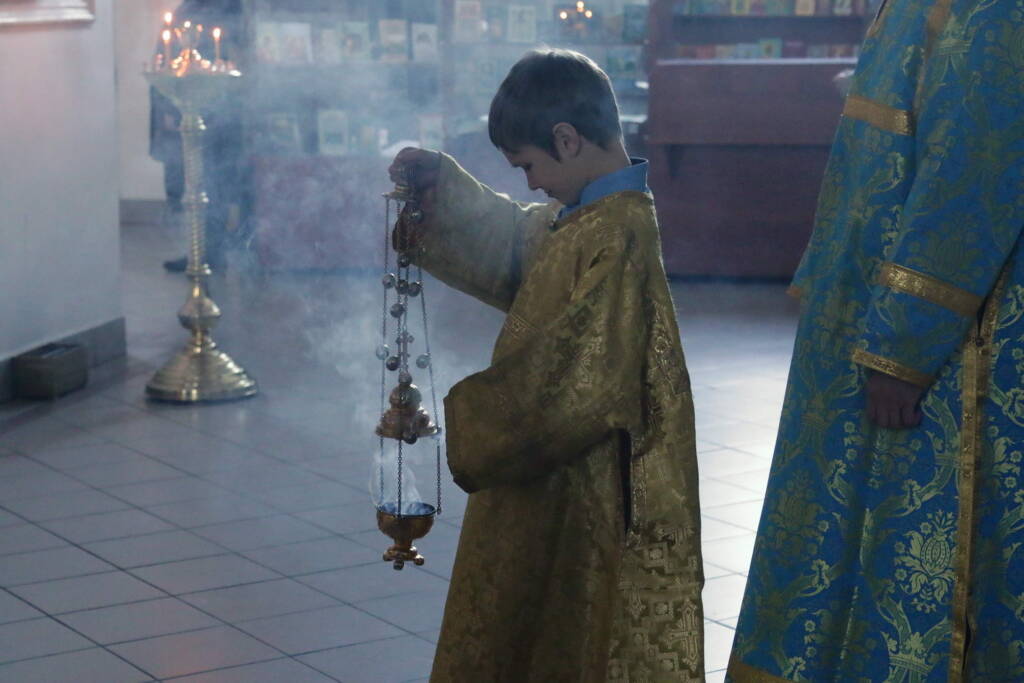 Богослужение в канун праздника Благовещения Пресвятой Богородицы в Вознесенском кафедральном соборе Касимова