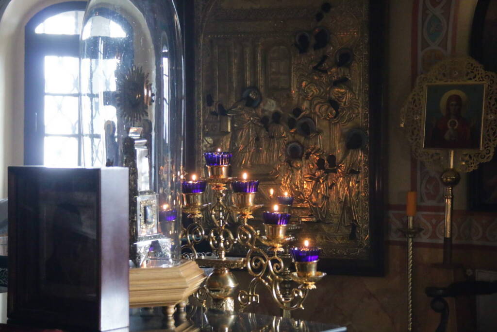Божественная литургия в Никольском храме г. Касимова в день воспоминания Воскрешения праведного Лазаря