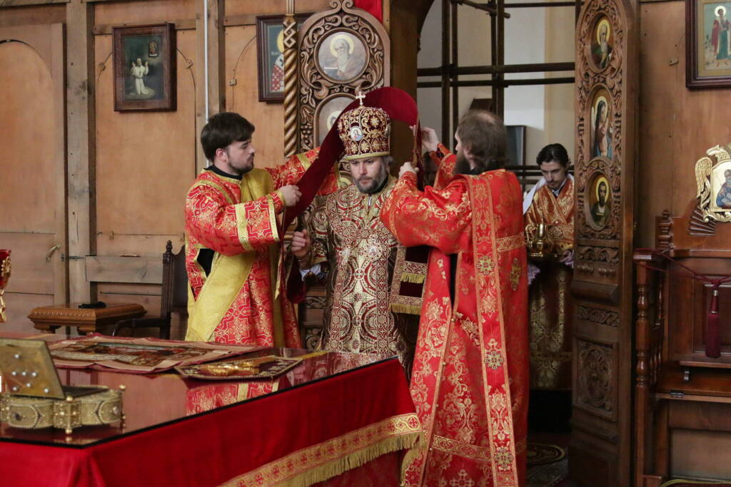 Божественная литургия в Неделю 6-ю по Пасхе, о слепом в Вознесенском кафедральном соборе города Касимова
