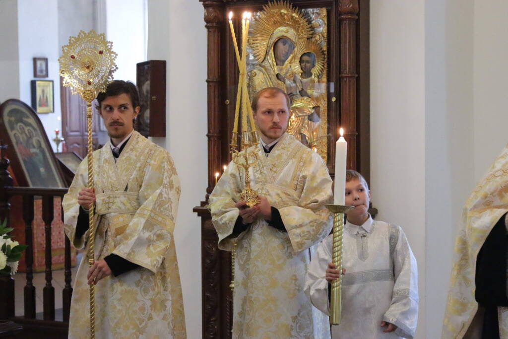 Богослужение в канун праздника Вознесения Господня в Вознесенском кафедральном соборе города Касимова