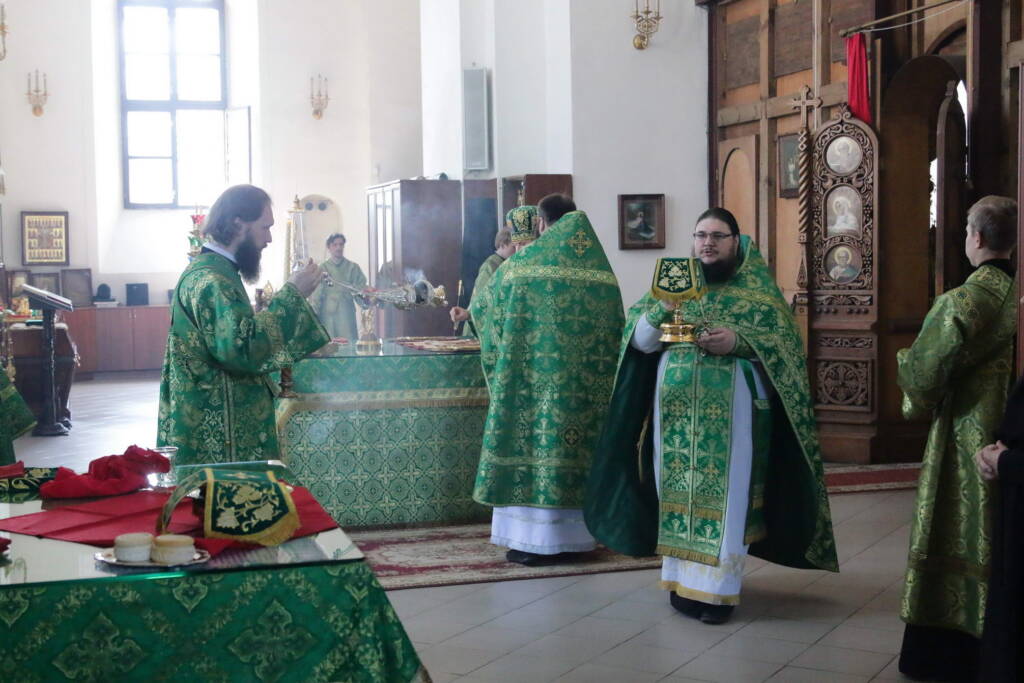 День Святого Духа в Вознесенском кафедральном соборе города Касимова