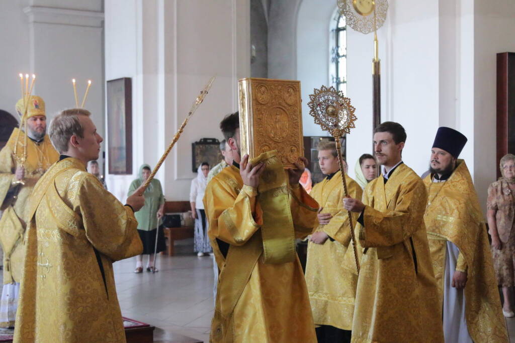 Божественная литургия в Неделю 3-ю по Пятидесятнице в Вознесенском кафедральном соборе города Касимова