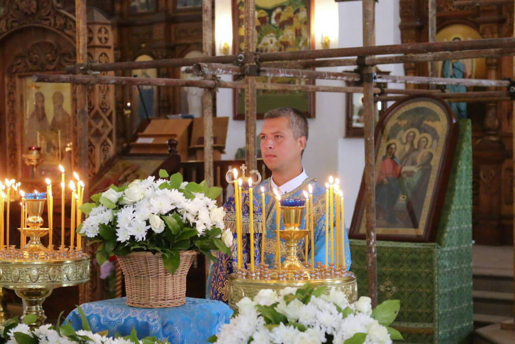 Божественная литургия на праздник Успения Пресвятой Богородицы в Вознесенском кафедральном соборе города Касимова