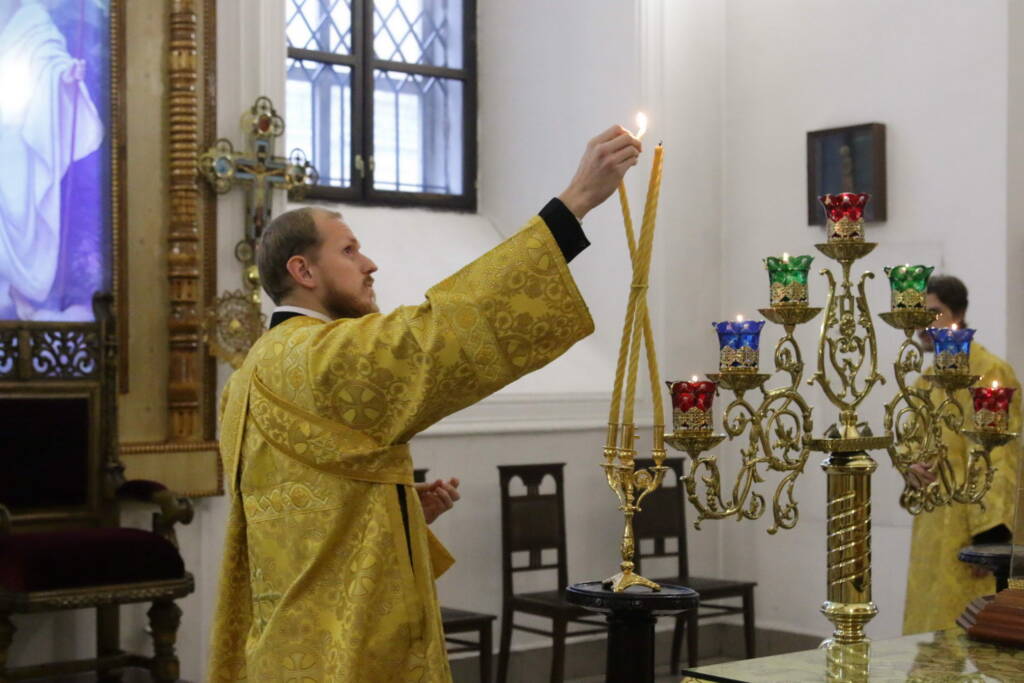 Божественная литургия в Неделю 19-ю по Пятидесятнице в Вознесенском кафедральном соборе города Касимова