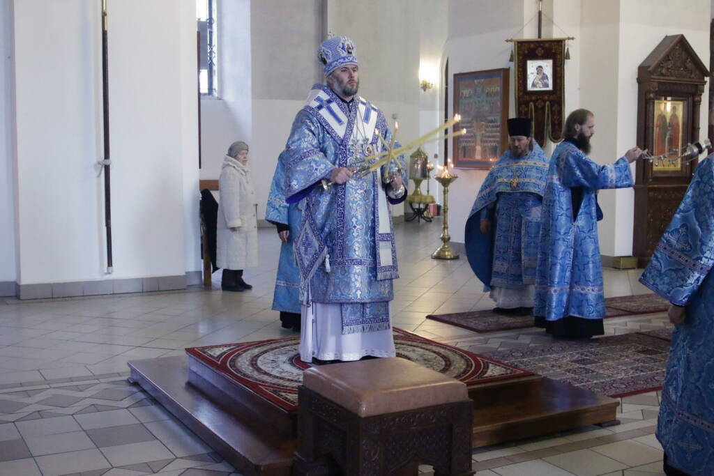 Божественная литургия в день памяти Иверской иконы Божией Матери в Вознесенском кафедральном соборе города Касимова