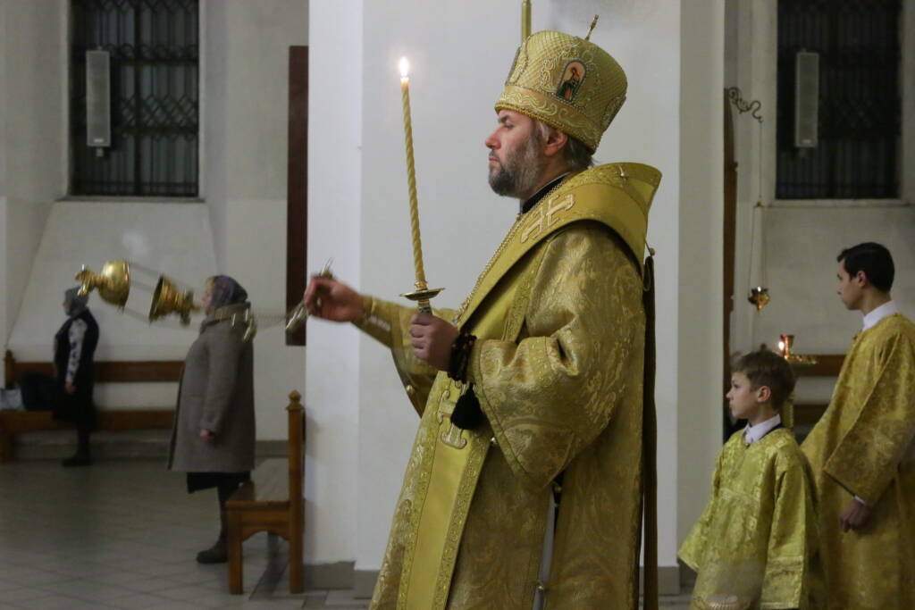 Всенощное бдение в канун Недели 24-й по Пятидесятнице в Вознесенском кафедральном соборе города Касимова