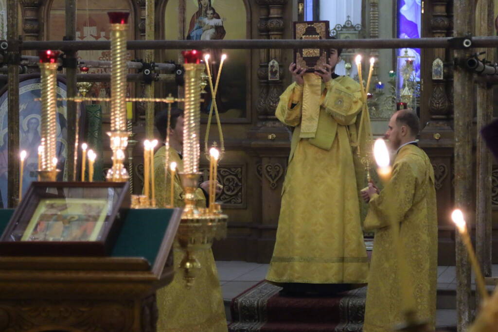 Всенощное бдение в канун Недели 24-й по Пятидесятнице в Вознесенском кафедральном соборе города Касимова