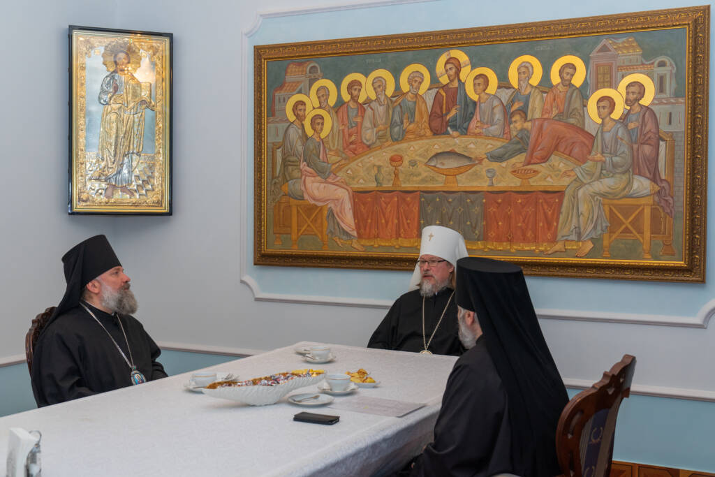 Преосвященный епископ Василий принял участие в заседании Архиерейского совета митрополии