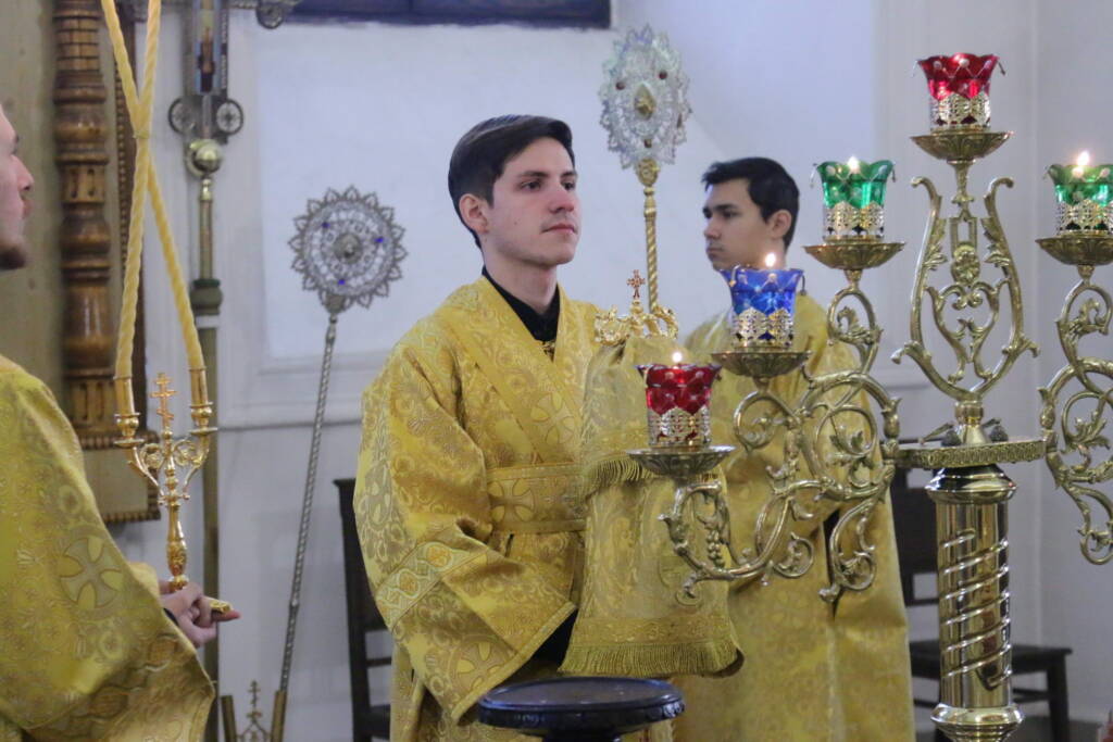 Божественная литургия в Неделю 26-ю по Пятидесятнице в Вознесенском кафедральном соборе города Касимова
