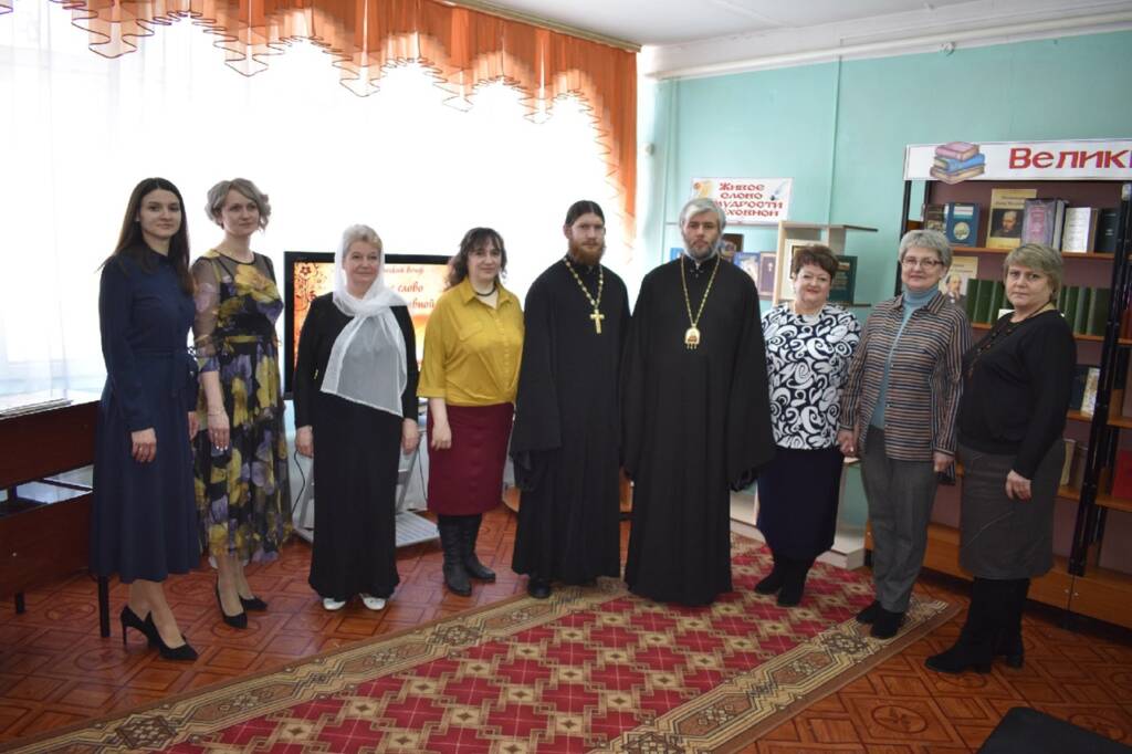 Епископ Касимовский и Сасовский Василий принял участие в праздновании Дня православной книги в Касимовском районе