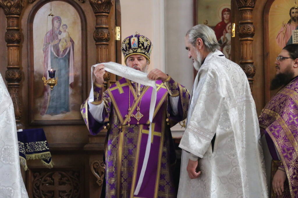 Божественная Литургия в Неделю 4-ю Великого поста в Вознесенском Кафедральном соборе города Касимова