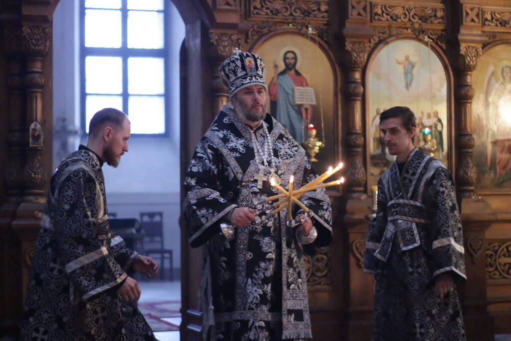 Богослужение в Великую Пятницу в Вознесенском Кафедральном соборе города Касимова