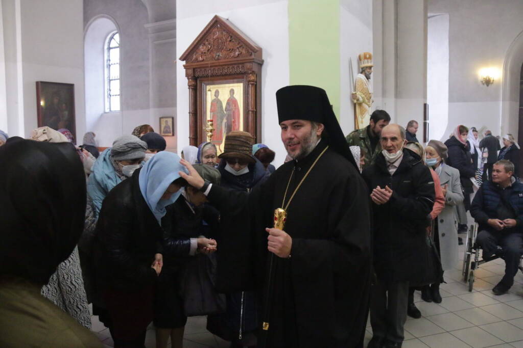 Божественная Литургия в празднование Покрова Пресвятой Богородицы в Вознесенском Кафедральном соборе города Касимова