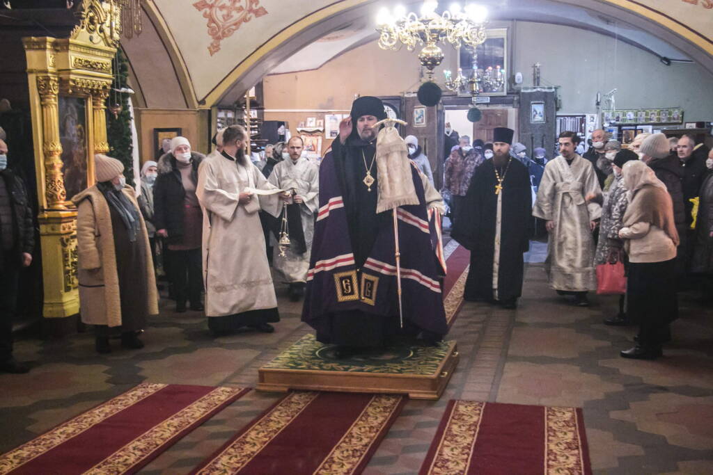 Божественная Литургия на праздник Крещения Господня в Никольском храме г. Касимова