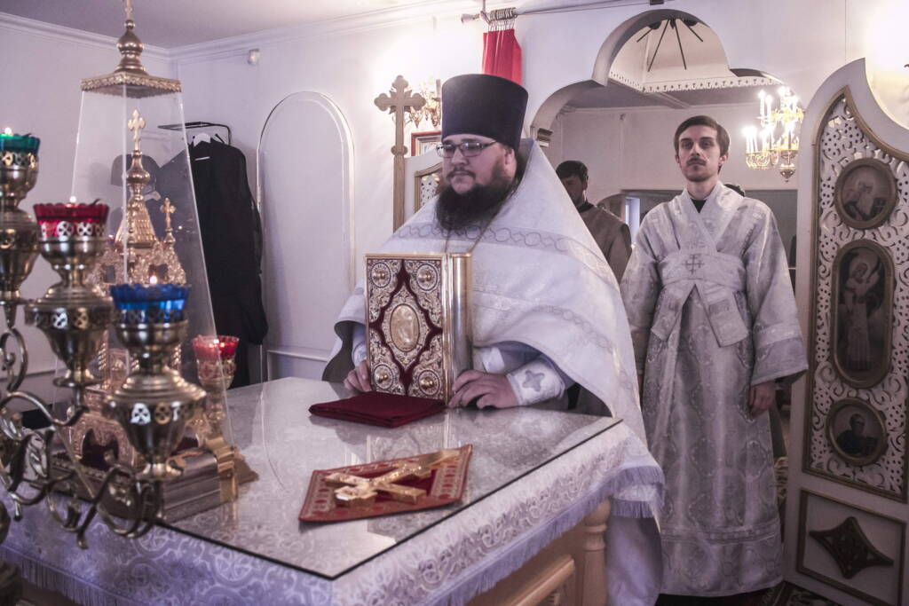 Божественная Литургия попразднство Богоявления в Архангельском храме рабочего поселка Ермишь