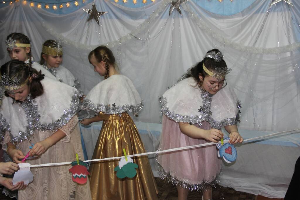"Свет Рождественской звезды" - в Тюковском СДК состоялось мероприятие в литературно-музыкальной гостиной для детей