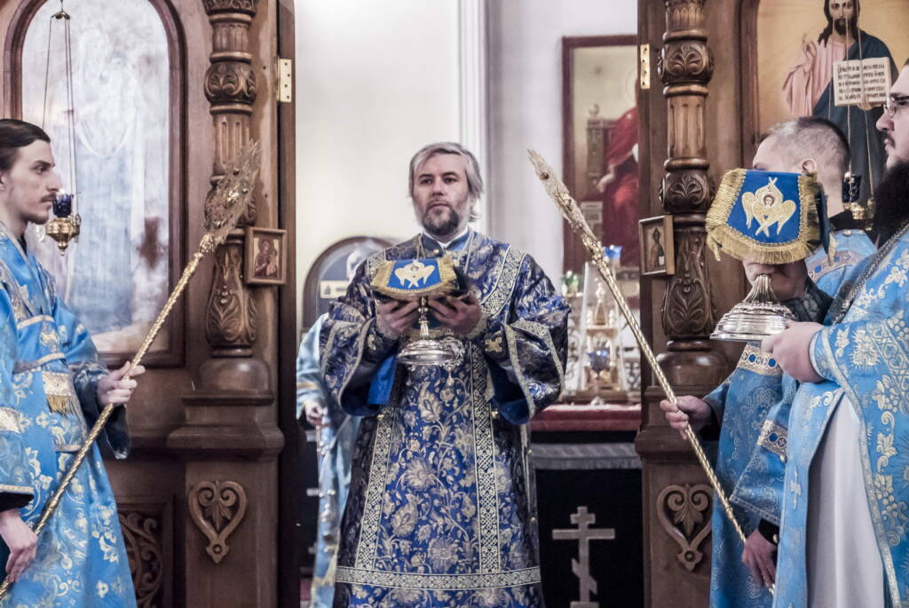 Божественная Литургия на праздник Благовещения Пресвятой Богородицы в Вознесенском Кафедральном соборе