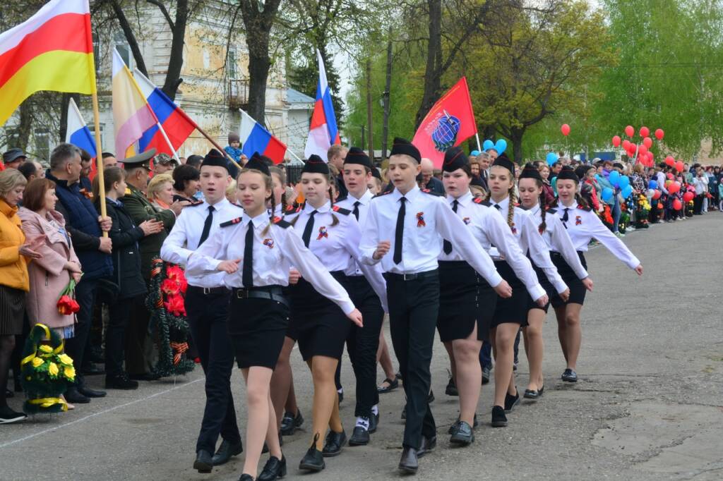 9 мая в Кадоме состоялся торжественный митинг, посвященный 77-ой годовщине Победы в Великой Отечественной войне 1941-1945 годов