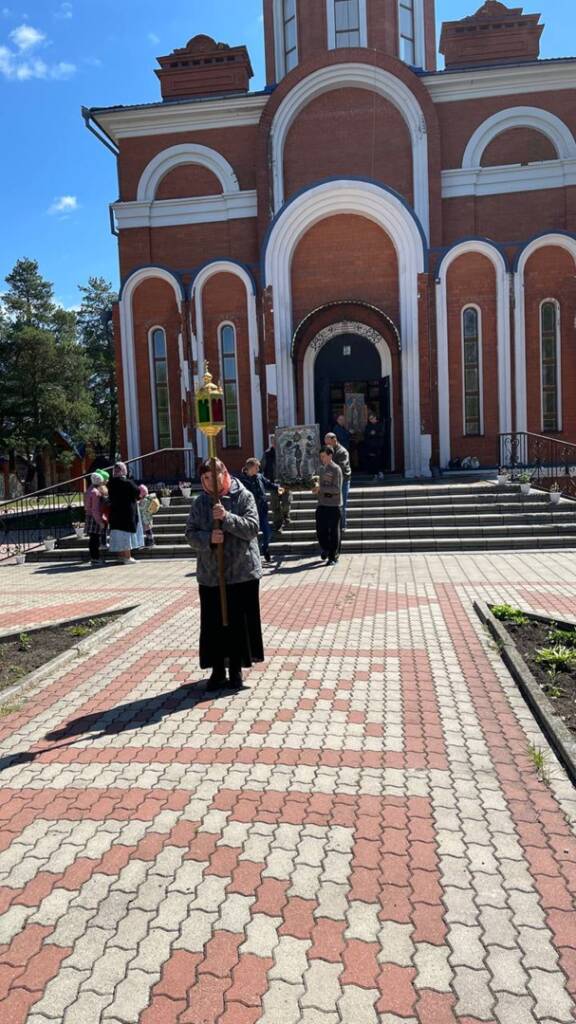 В Богоявленский храм с. Лашма Касимовского района был совершен Крестный ход с принесением старинных икон