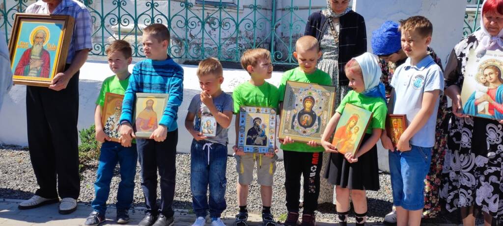 День Святого Духа в поселке Тума Клепиковского района