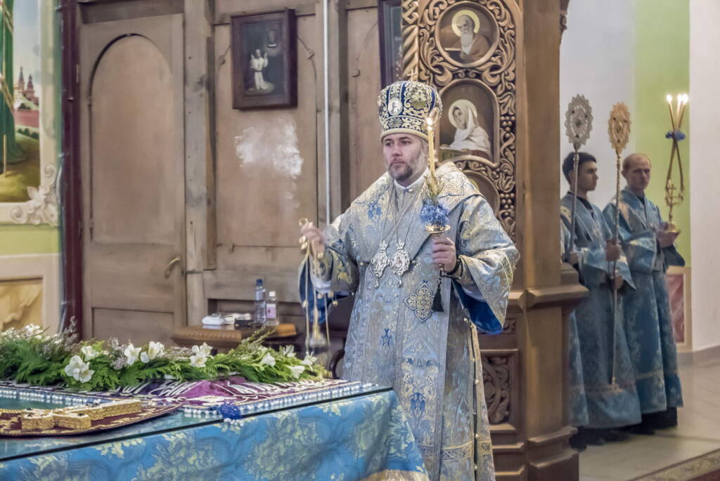 Всенощное бдение в канун праздника Успения Пресвятой Богородицы в Вознесенском Кафедральном соборе города Касимова