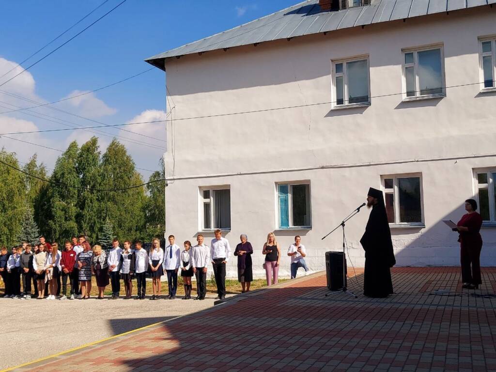 Священники Касимовской епархии напутствовали школьников перед началом учебного года