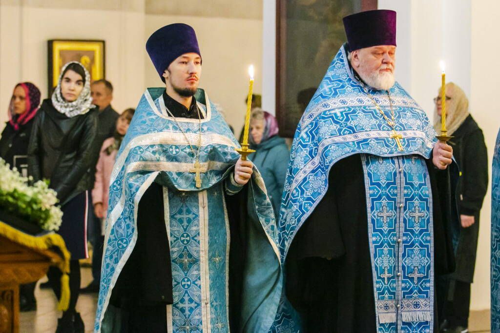 Всенощное бдение в канун праздника Покрова Пресвятой Богородицы в Вознесенском Кафедральном соборе города Касимова
