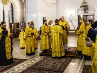 Всенощное бдение в канун Недели 16-й по Пятидесятнице, по Воздвижении в Вознесенском Кафедральном соборе города Касимова