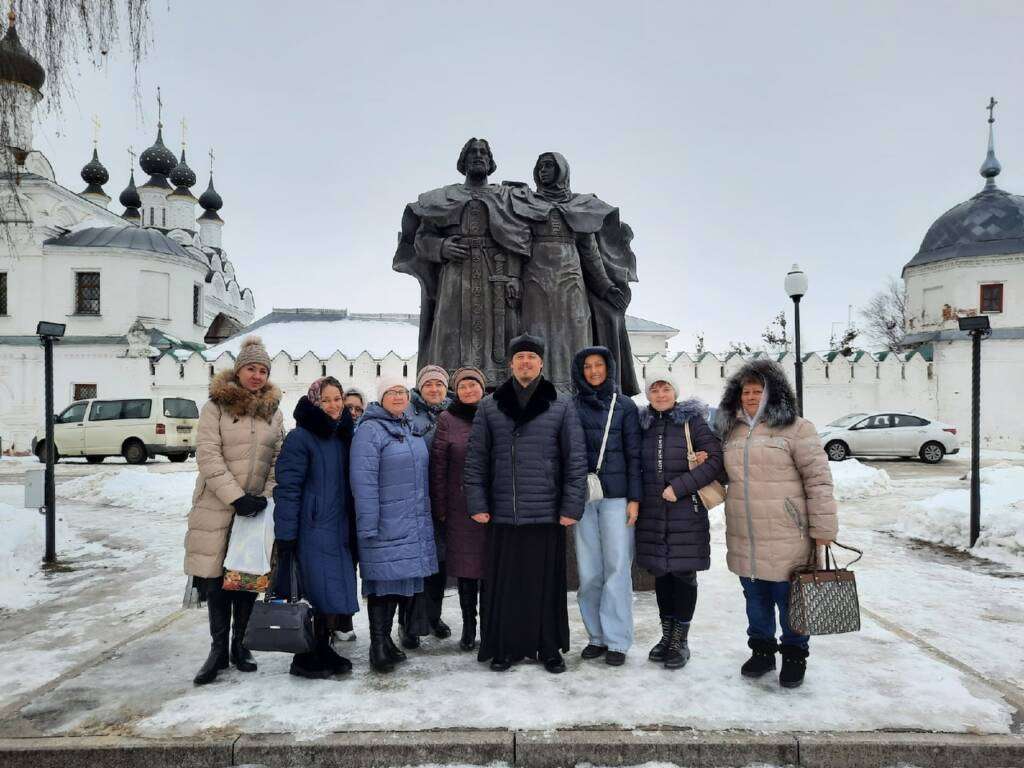Преподаватели Борковской СОШ совершили паломническую поездку в г. Муром