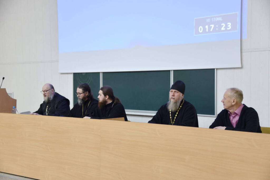 Иеромонах Савва (Максименков) принял участие в секции региональных  Рождественских чтений, организованных епархиальным отделом по взаимодействию с УФСИН