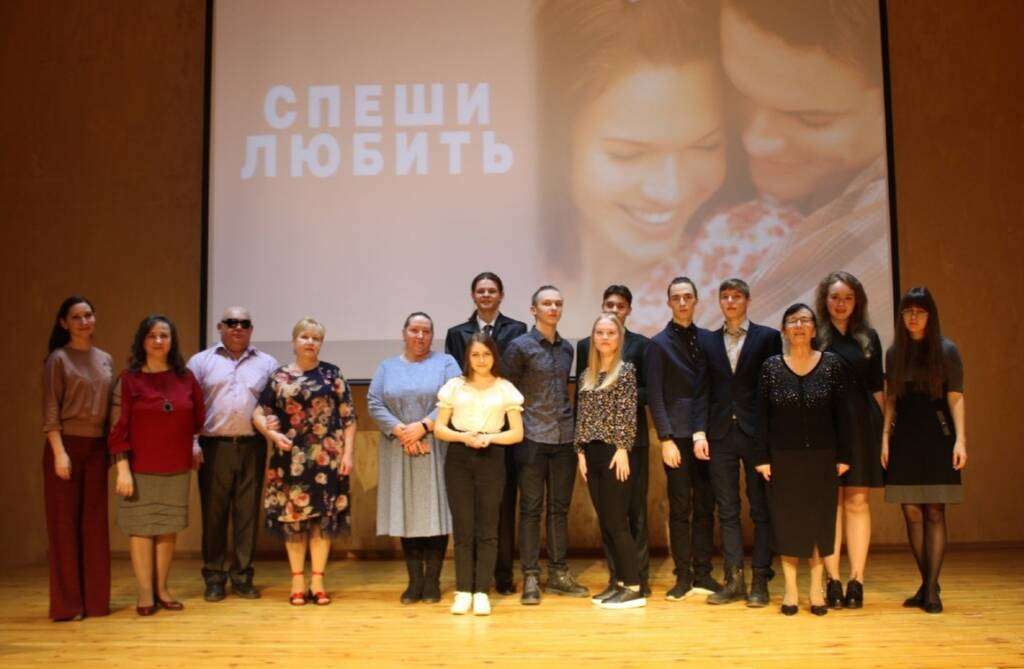 В Центре культурного развития г. Касимова прошел литературно-музыкальный вечер «Спеши любить»