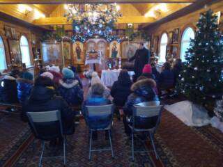 В Преображенском храме п. Шилово прошло мероприятие для семей находящихся в трудной жизненной ситуации, посвященное Рождеству Христову