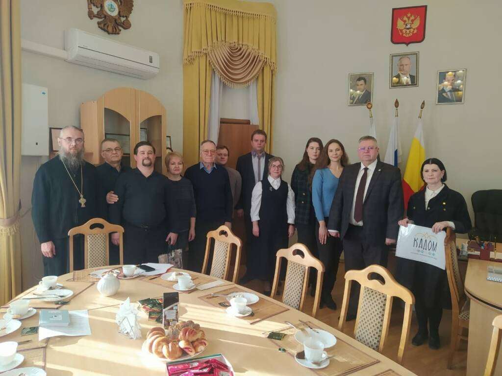 Благочинный Кадомского округа протоиерей Сергий Сорвачев принял участие в рабочей встрече по разработке проектов благоустройства поселка Кадом
