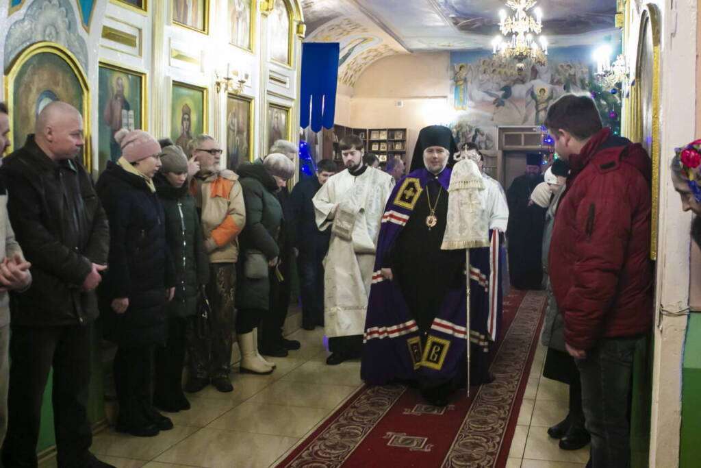 Божественная Литургия в Казанском соборе г. Сасово на Собор Пресвятой Богородицы