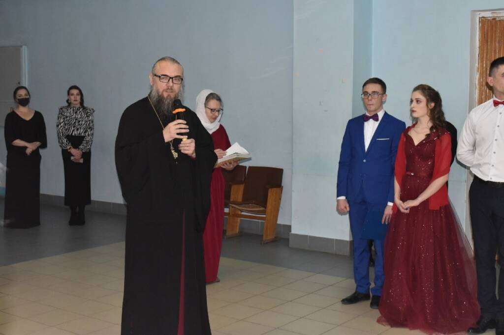 В Кадоме состоялся традиционный Сретенский бал, посвященный Сретению Господню и Дню православной молодежи
