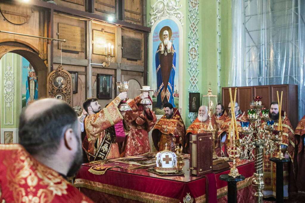 Божественная Литургия в день памяти Собора Касимовских святых в Вознесенском Кафедральном соборе города Касимова