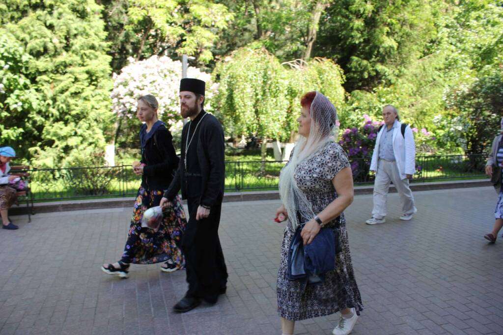 Группа паломников из Архиерейского подворья села Лашма Касимовского района  совершила паломничество по святым местам города Москвы