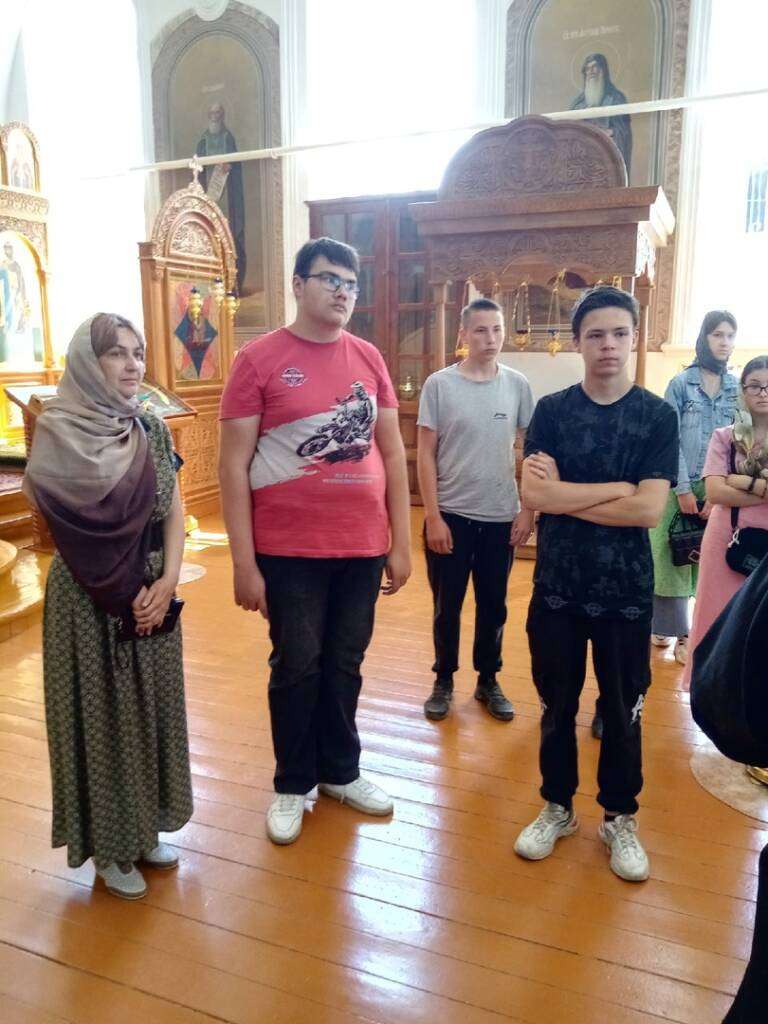 В Милостиво-Богородицком монастыре прошла экскурсия для учащихся МОУ Кадомская СШ им. С.Я. Батышева
