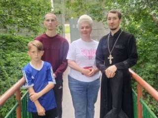 Руководитель молодежного отдела Касимовской епархии иерей Николай Пронин провел беседу с детьми из лагеря «Ласточка»