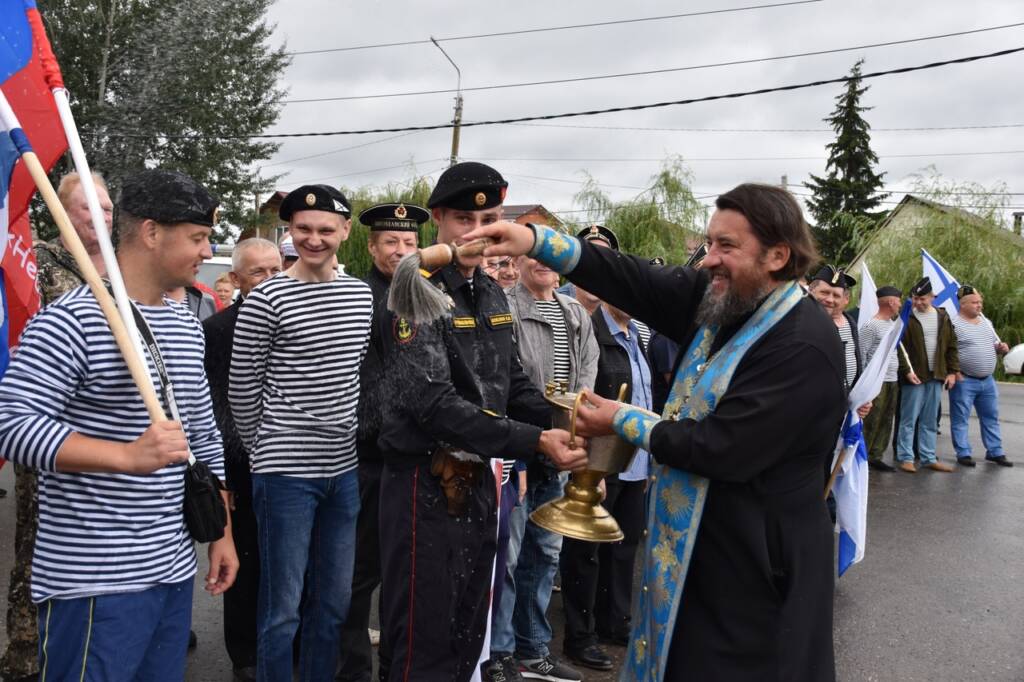 Благочинный Сасовского округа протоирей Николай Бабачук принял участие в митинге, посвященном празднованию Дня Военно-Морского Флота