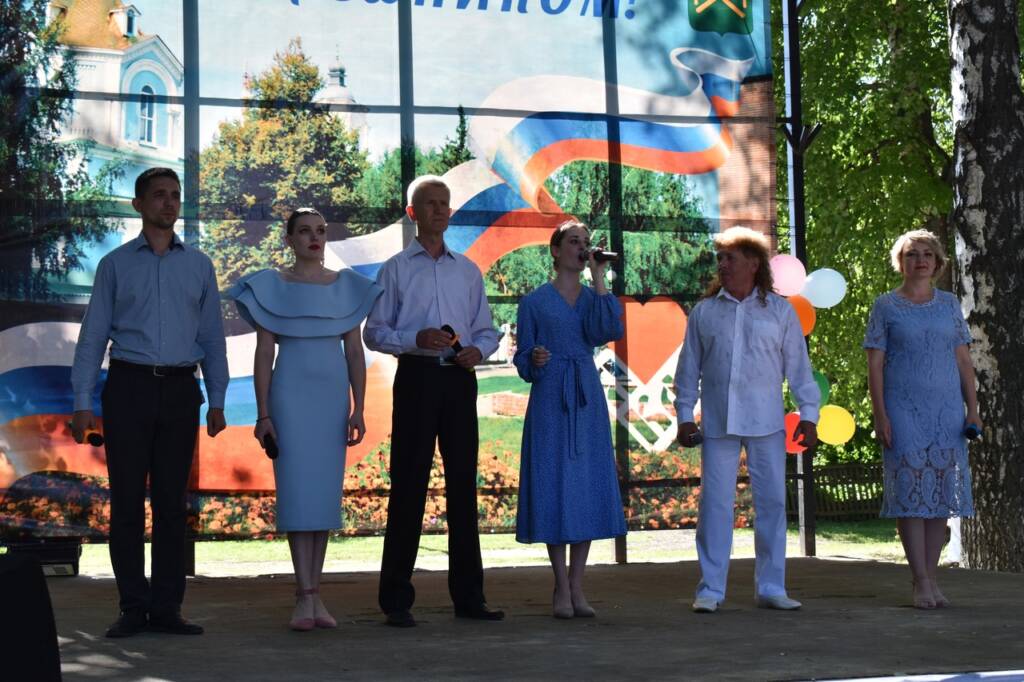 Благочинный Кадомского округа протоиерей Сергий Сорвачёв принял участие в торжественном мероприятии, посвященном 814 – летию Кадома